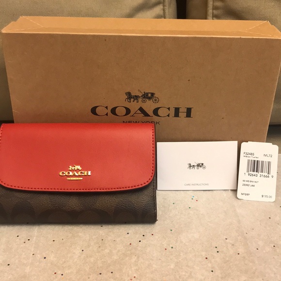 Coach Medium Envelope Wallet Brand New - Picture 2 of 8